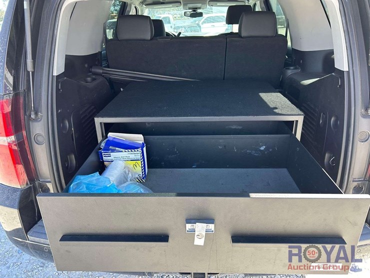 2018-chevrolet-tahoe-image-25