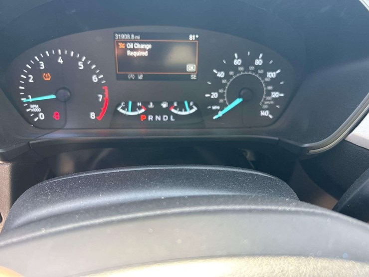 2022-ford-escape-image-12