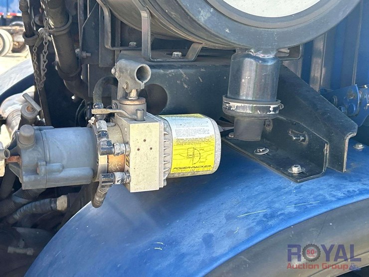 heil-28yd-side-loader-garbage-truck-image-15