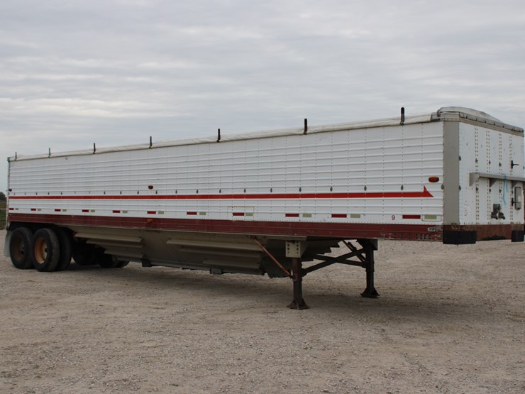#2079-•-#2079-1981-barret-42ft-super-hopper-bottom-trailer-image-5