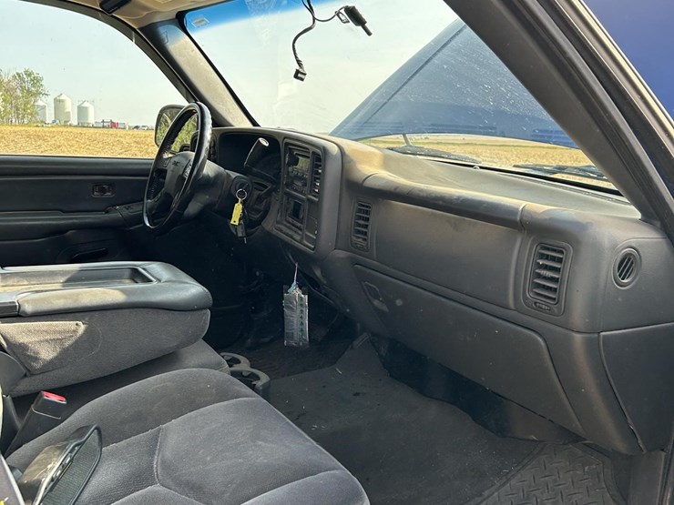 2004-gmc-sierra-1500-sle-image-34