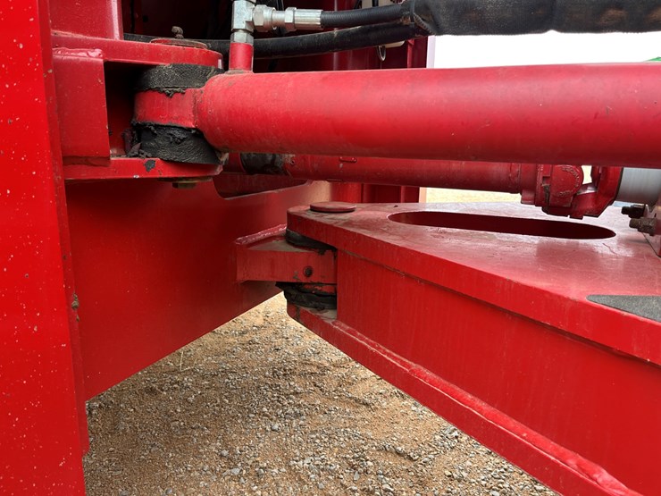 2008-versatile-535-image-21