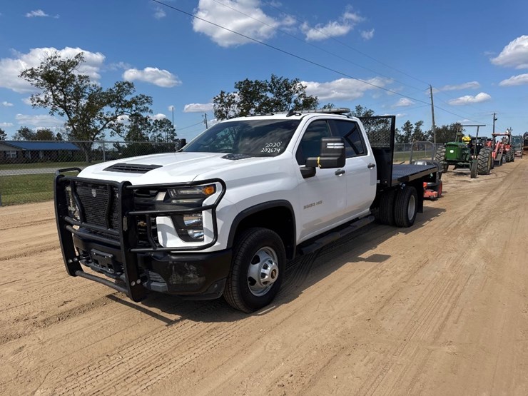 2020-chevrolet-silverado-3500-image-8