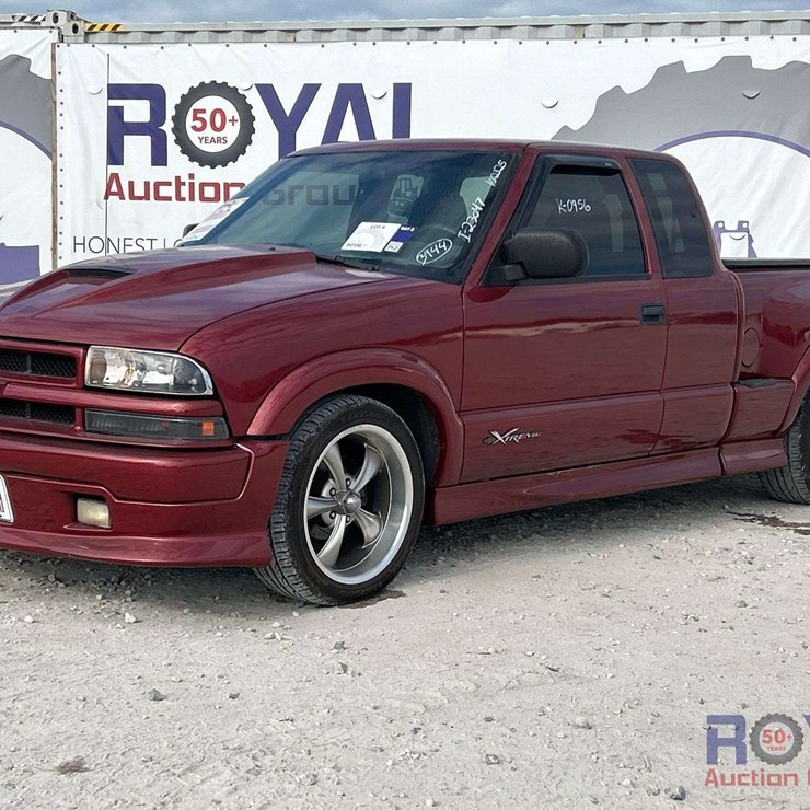 2002 CHEVROLET S10