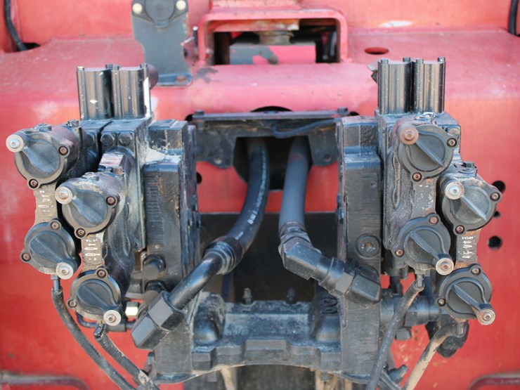 international-4100-image-42