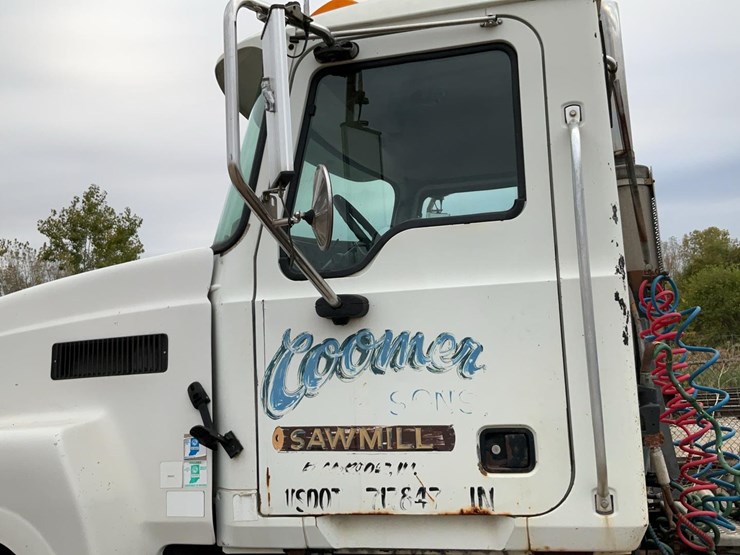 2004-mack-chn613-image-46