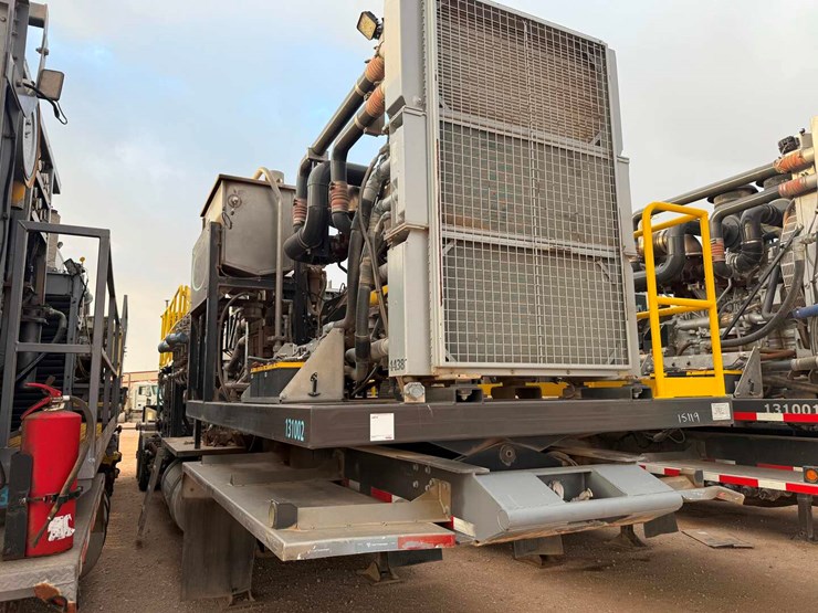 2014-caterpillar-c18-image-4