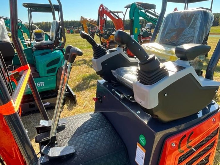 unused-cfg-mx15rx-mini-excavator-(rato-image-8