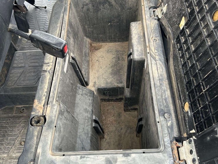 2022-polaris-ranger-image-12