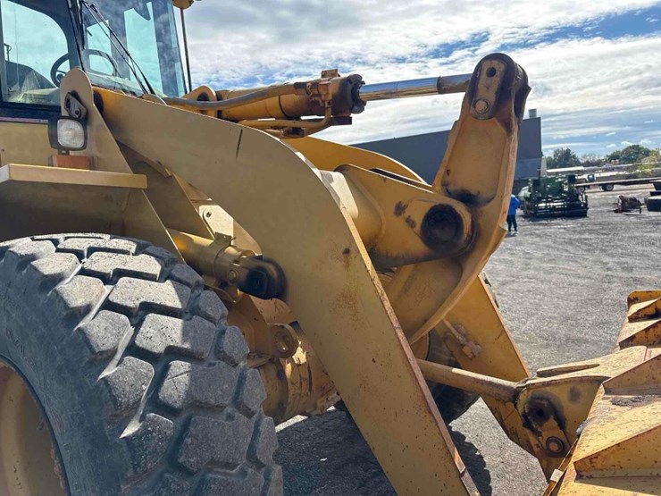 1995-caterpillar-928f-image-20