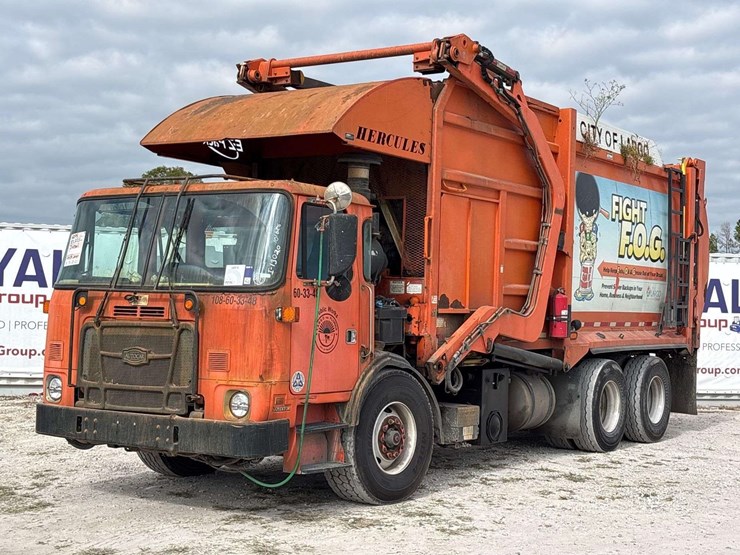 2018-autocar-xpeditor-image-1