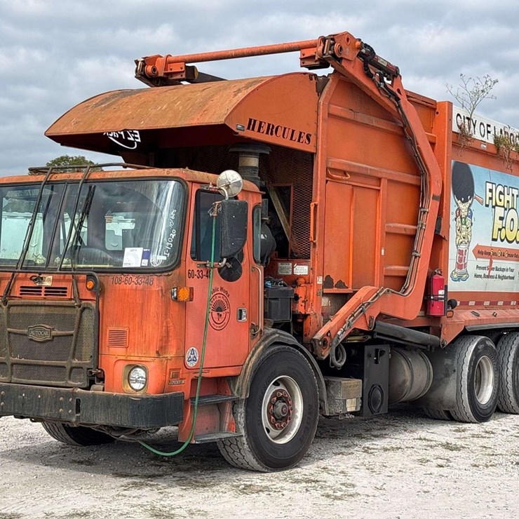 2018 AUTOCAR XPEDITOR