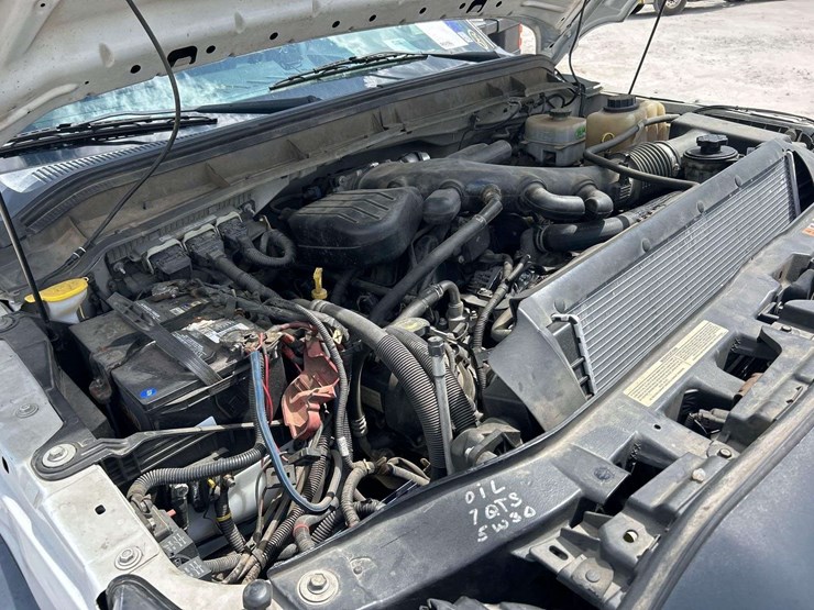 2016-ford-f550-image-8