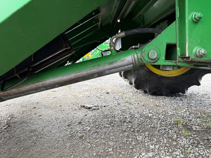 2003-john-deere-9760-sts-image-40