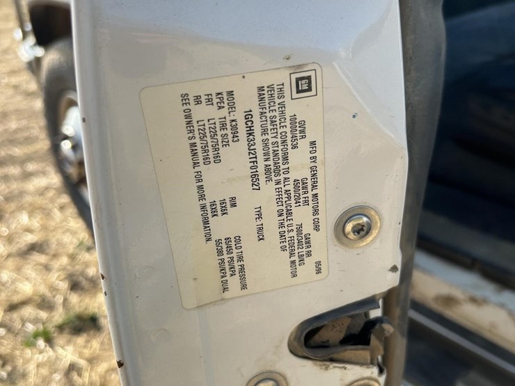 1996-chevrolet-3500-image-15