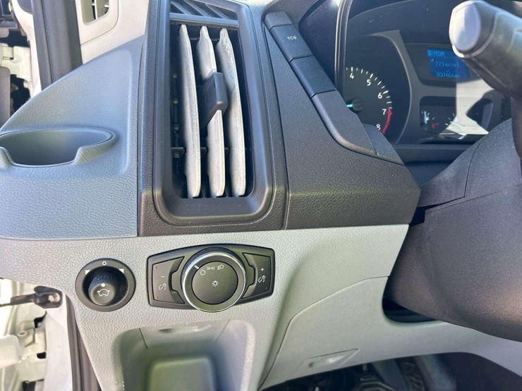 2018-ford-transit-image-15