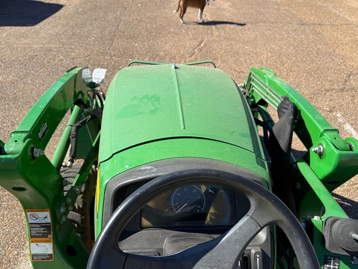 john-deere-3025e-image-29