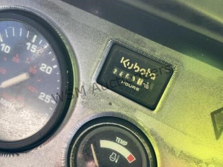 kubota-rtv900-image-23