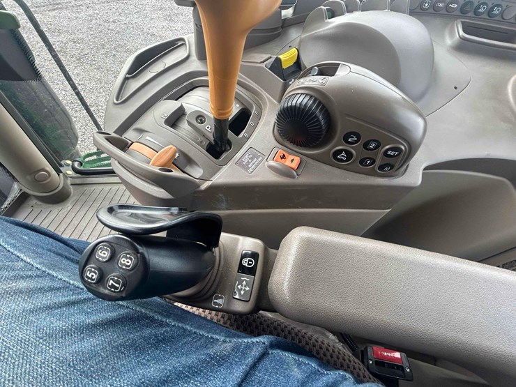 2015-john-deere-640-image-35