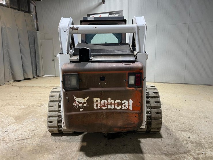 bobcat-t320-image-4