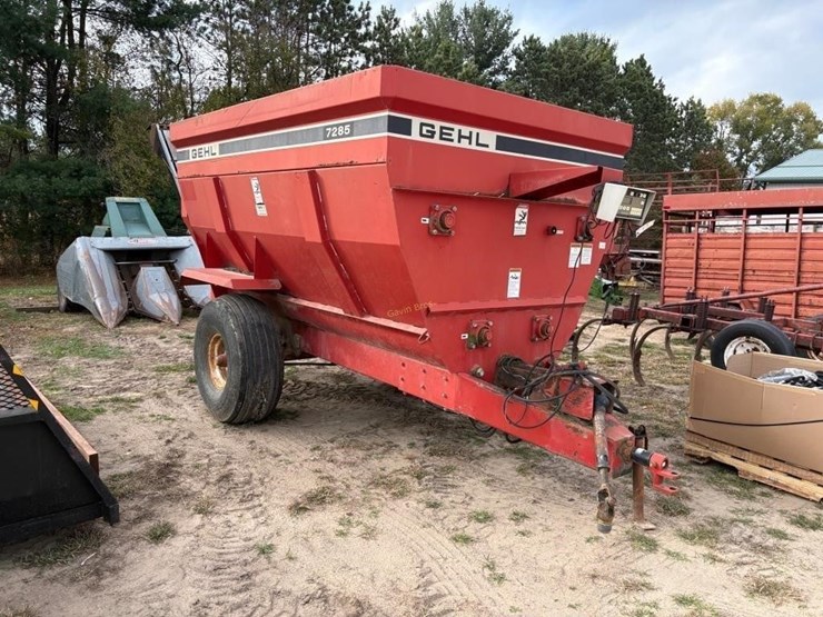 gehl-7285-image-3