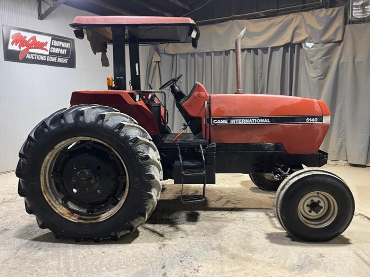 case-ih-5140-image-6