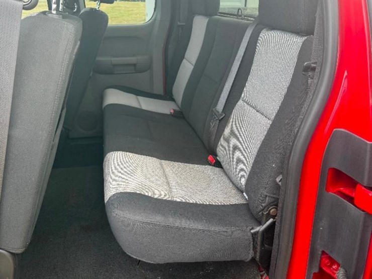 2007-chevrolet-silverado-1500-image-13