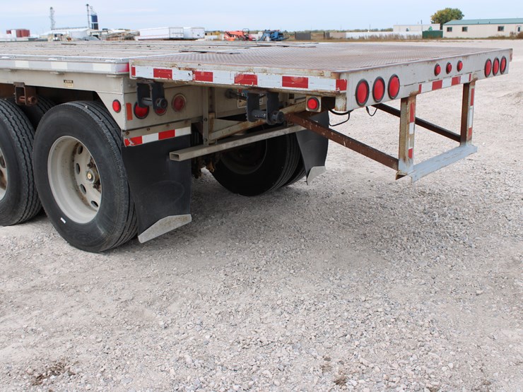 1994-featherlite-1010-image-13