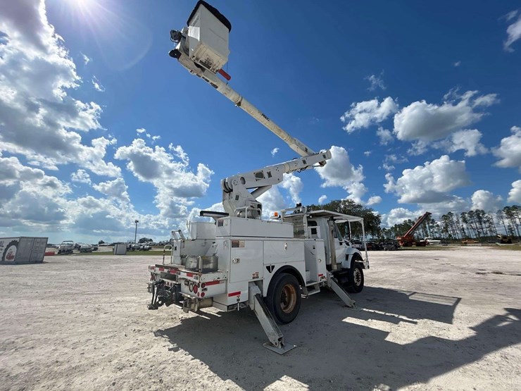 2013-international-workstar-7400-image-3