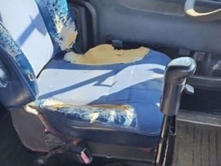 1997-freightliner-image-22