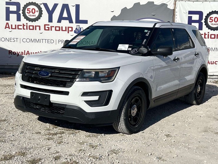 2019-ford-explorer-image-1