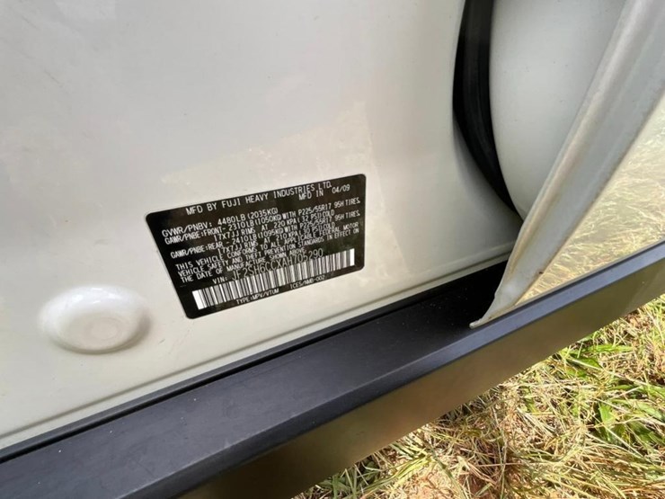 2010-subaru-forester-image-21