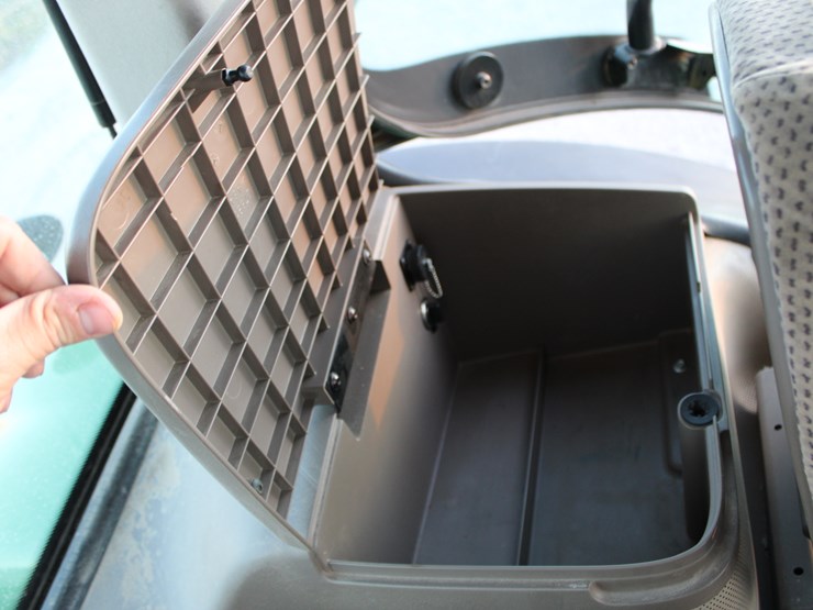 john-deere-r-image-90