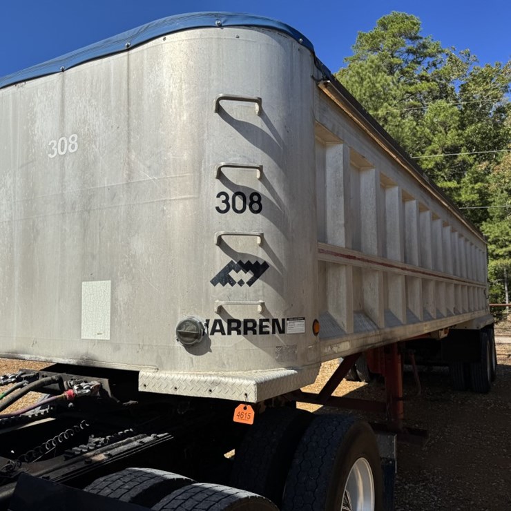 #4615 • 1999 Warren Trailer