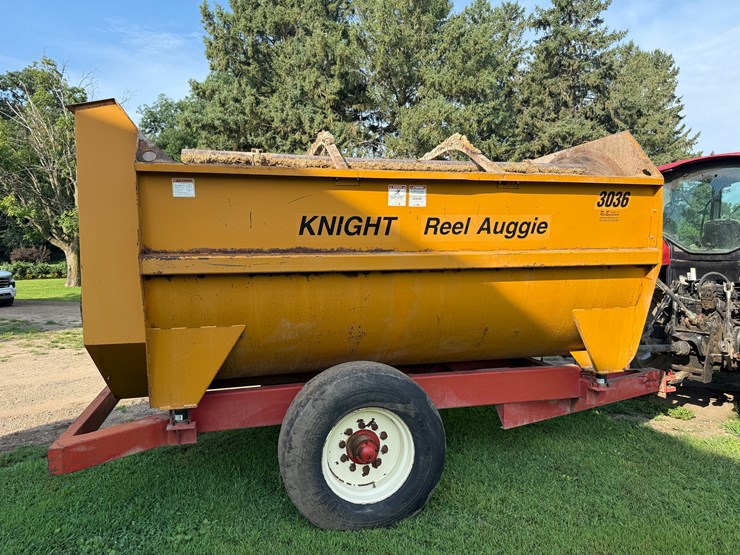 2000-knight-3036-image-5