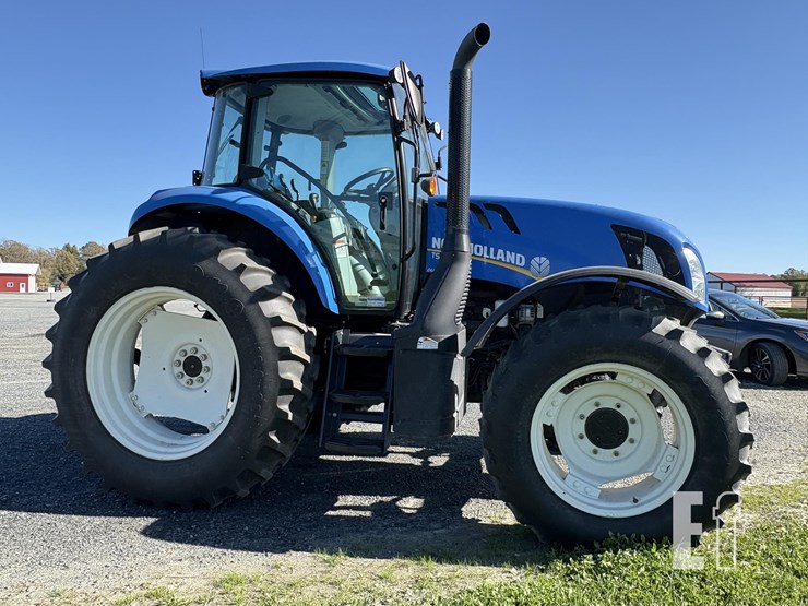 2016-new-holland-ts6.120-image-16