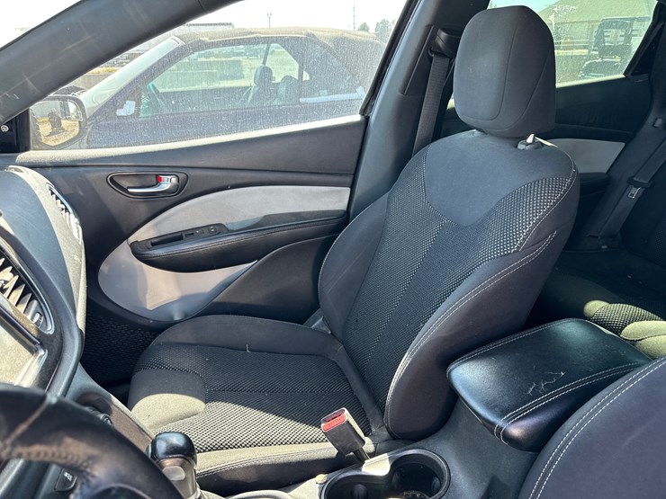 #26594-•-inop-2015-dodge-dart-sedan-1c3cdfbb1fd224290-inv#-26594-image-12