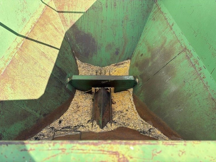 john-deere-1210a-image-8