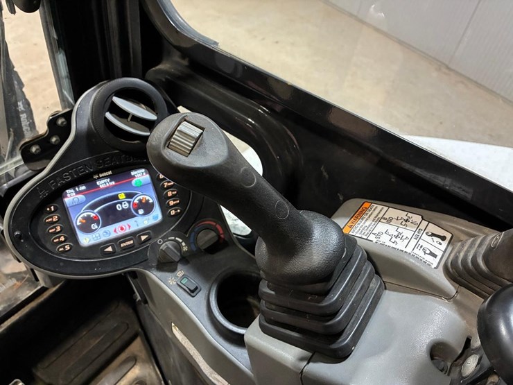 2019-bobcat-e42-image-24