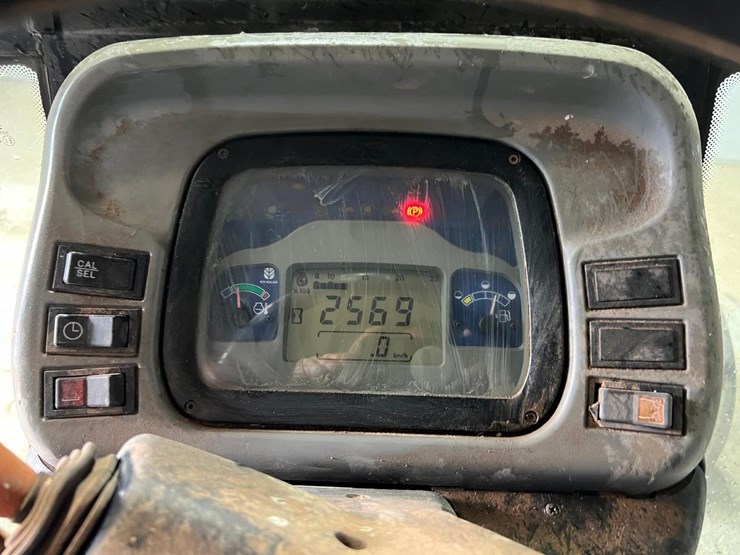 new-holland-tn60da-image-22