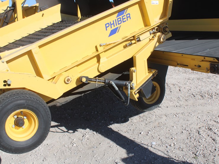 #2033-•-#2033--2015-phiber-hay-merger-image-29