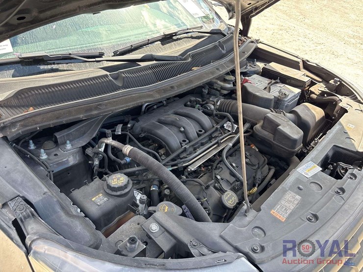 2017-ford-explorer-image-8