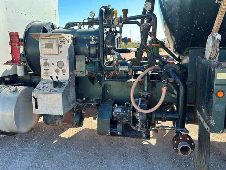 kenworth-t800b-image-9