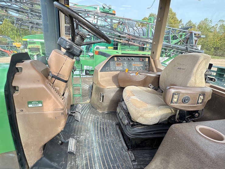 john-deere-8420-image-19