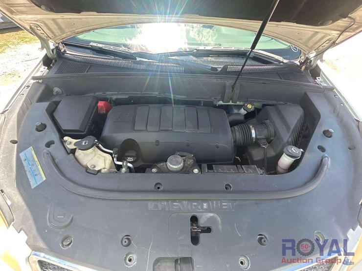 2009-chevrolet-traverse-ls-image-9