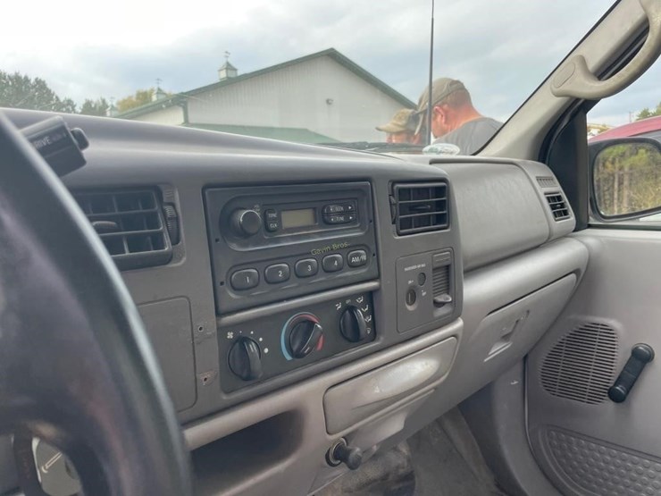 2000-ford-f250-xl-image-18