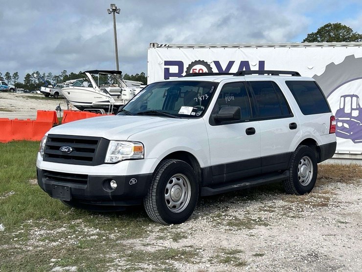 2014-ford-expedition-image-1