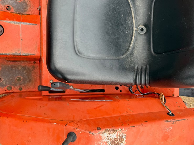 kubota-l2950-image-19