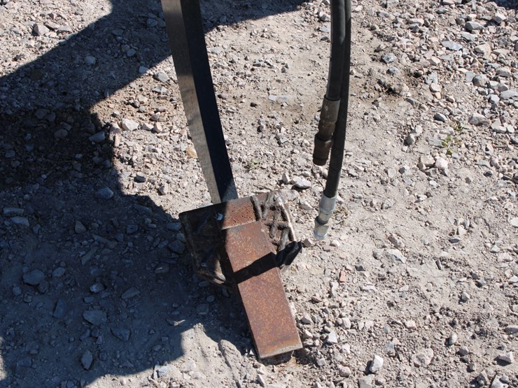 #2089-•-#2089-3pt-11-shank-deep-ripper-with-rolling-basket-(new)-image-10