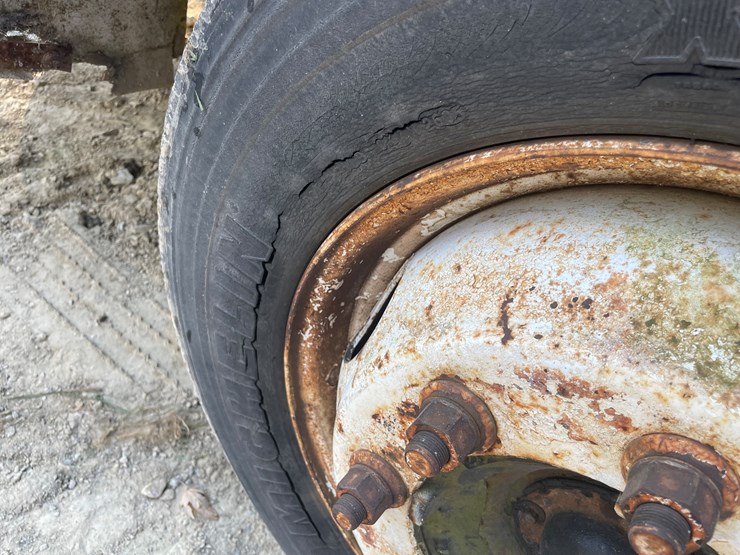 #1017-•-1993-ford-strait-truck,-(has-wi-title)-image-15